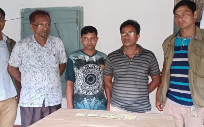 আখাউড়া রেলওয়ে স্টেশনে ২ টিকিট কালোবাজারি আটক।