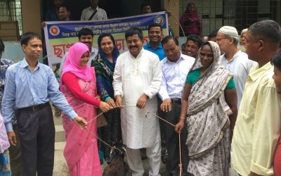 আখাউড়ায় নিবন্ধিত জেলেদের মাঝে ছাগল বিতরন।