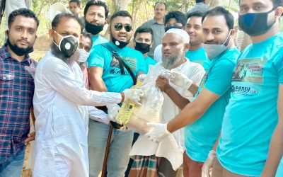 অবশেষে খাদ্য সামগ্রী পেল অন্ধপল্লীর সদস্যরা