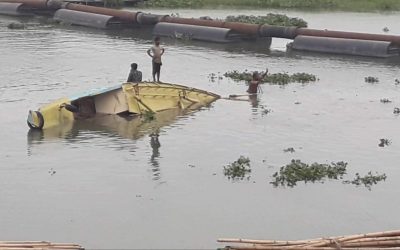 ব্রাহ্মণবাড়িয়ার নবীনগরে ১০ টাকা দরের ৪০০ বস্তা চালসহ নৌকাডুবি