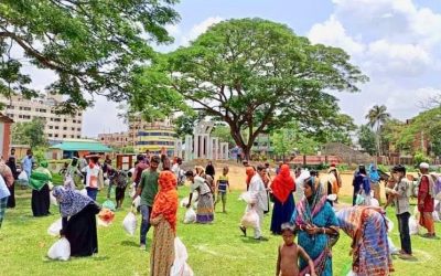 আখাউড়ায় সামাজিক সংগঠন সুহৃদ এর ইফতার সামগ্রী বিতরন