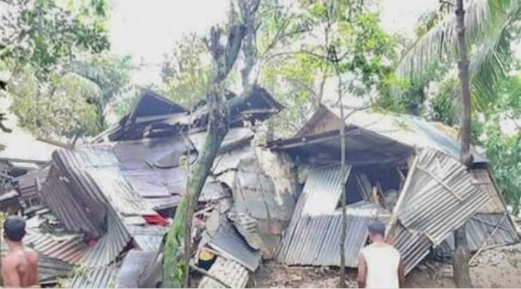 ব্রাহ্মণবাড়িয়ায় টর্ণেডোতে অর্ধশতাধিক ঘর-বাড়ি ক্ষতিগ্রস্ত