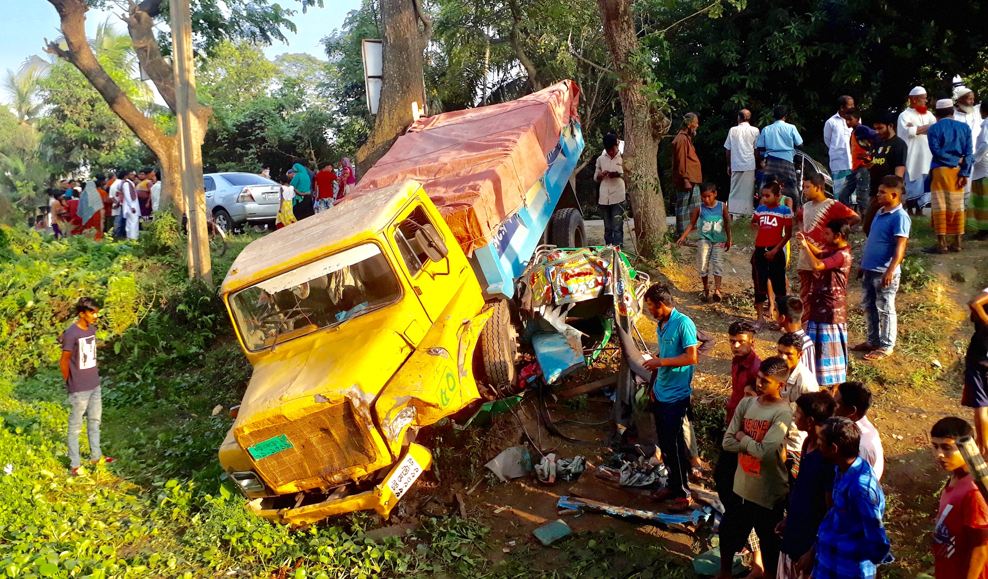 ব্রাহ্মণবাড়িয়ায় ত্রিমুখী সংঘর্ষে নিহতের সংখ্যা বেড়ে ৪