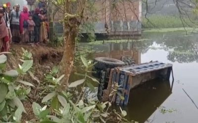 মেহেরপুরে ট্রাক্টরের নিচে পড়ে ১ জনের মৃত্যু