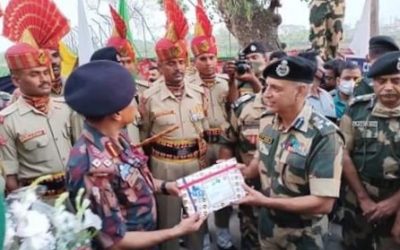 আখাউড়ায় বিজিবি-বিএসএফের জমকালো রিট্রিট সিরিমনি