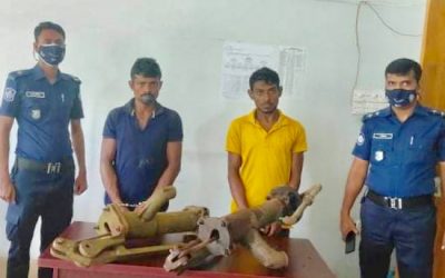 আখাউড়ায় চোরাই টিউবওয়েলসহ গ্রেফতার ২