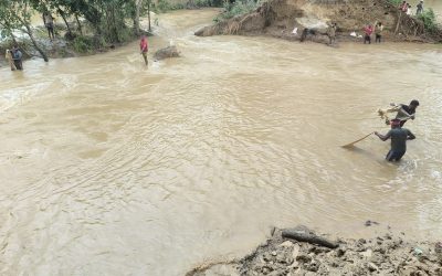 আখাউড়ায় কমেছে পানি, সড়ক যোগাযোগ বন্ধ।