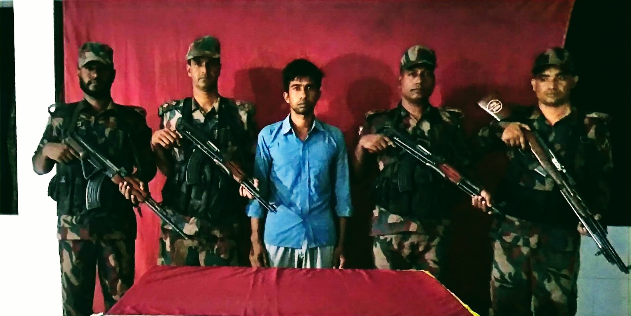 আখাউড়া সীমান্ত দিয়ে ভারতে যাওয়ার সময় যুবক আটক