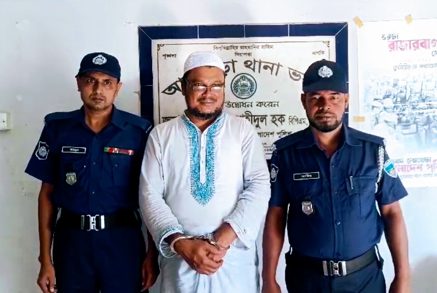 আখাউড়ায় বিষ্ফোরক আইনের মামলায় আ,লীগ নেতা গ্রেফতার