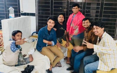 পথশিশু নাইমের চিকিৎসা ব্যবস্থা করাল ছাত্রসমাজ