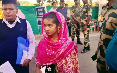 আড়াই বছর পর নিজ দেশে ফিরলেন ভারতীয় শিশু