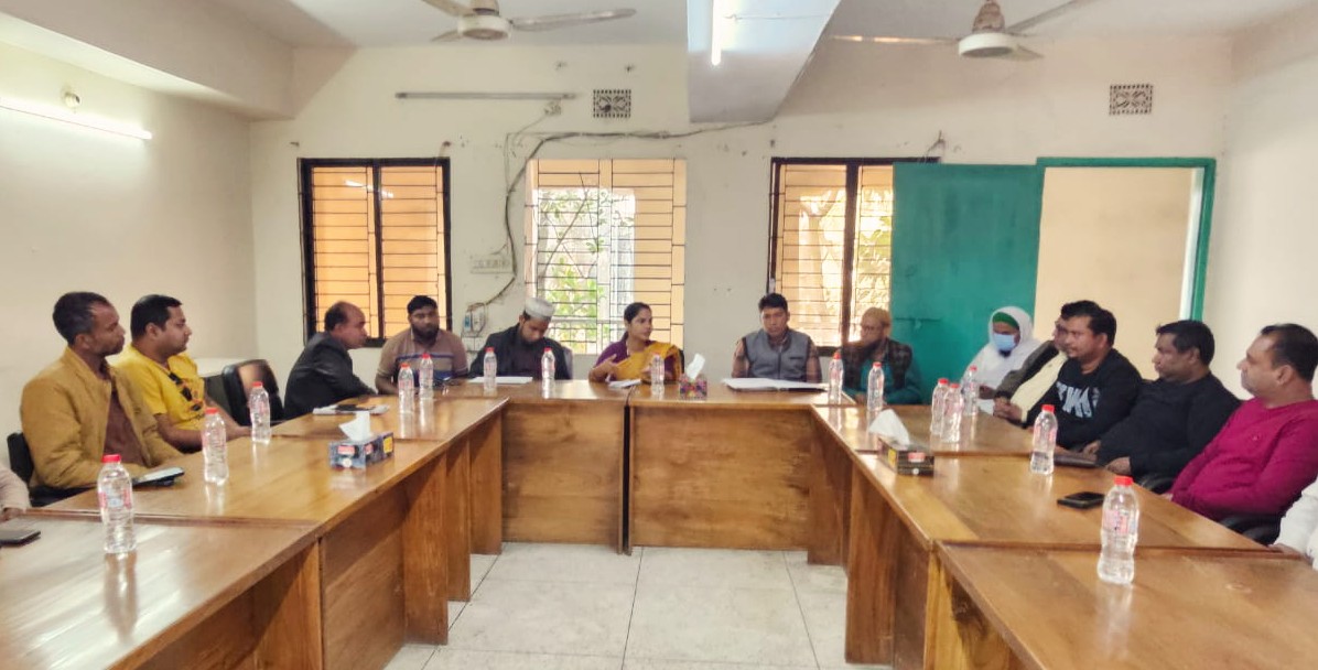 আখাউড়ায় সাংবাদিকদের সাথে পৌর প্রশাসকের পরামর্শ সভা