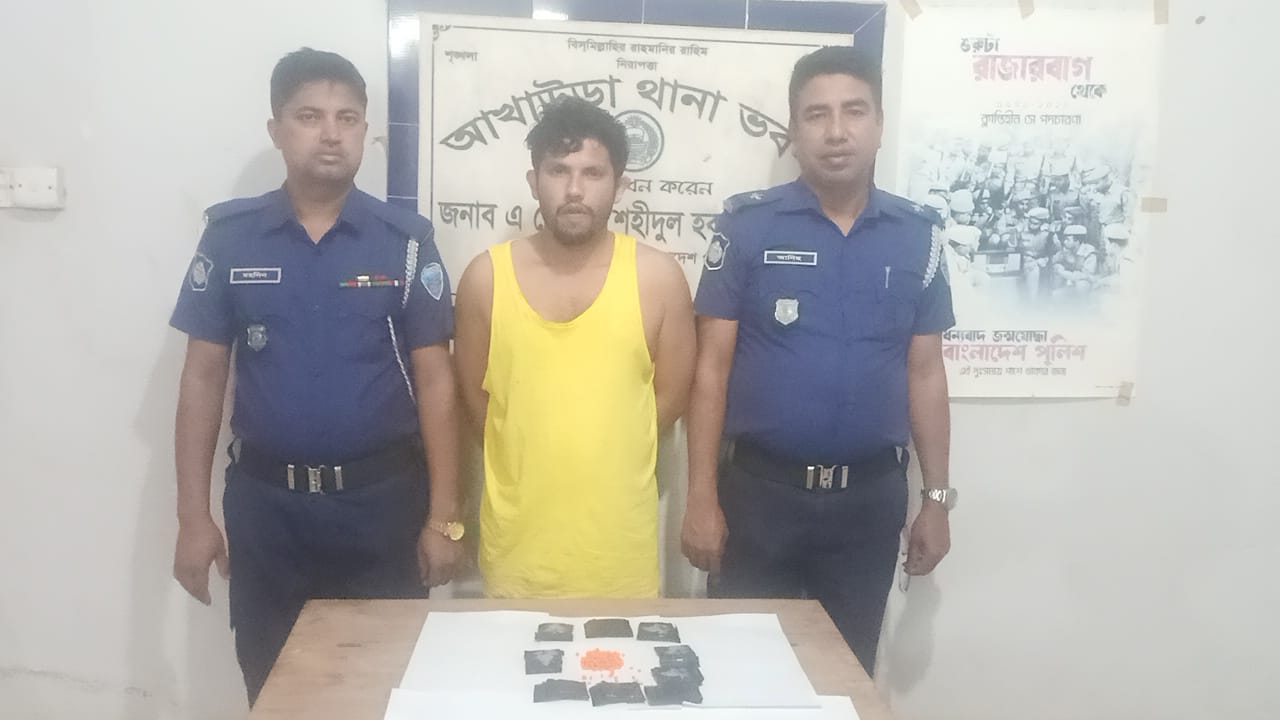 আখাউড়ায় ইয়াবাসহ যুবক গ্রেফতার