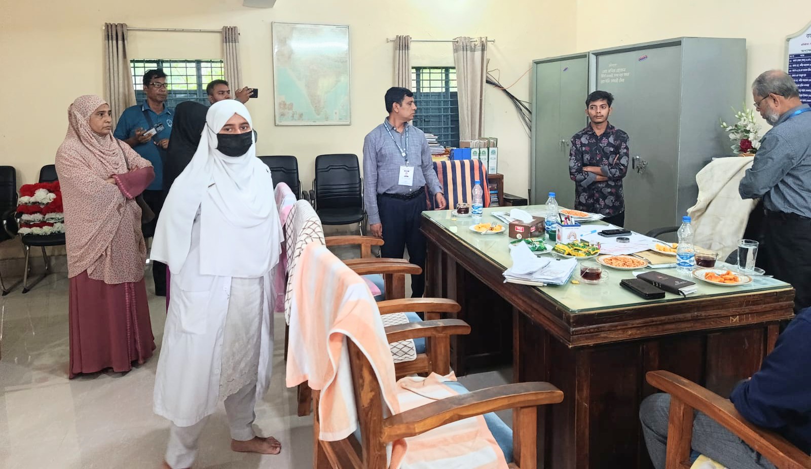 কসবায় এআই দিয়ে ভুয়া প্রবেশপত্র তৈরি করে পরীক্ষা, আটক-২