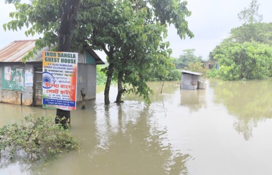 ত্রিপুরার পাহাড়ি ঢলে আখাউড়া সীমান্তবর্তী  এলাকা প্লাবিত